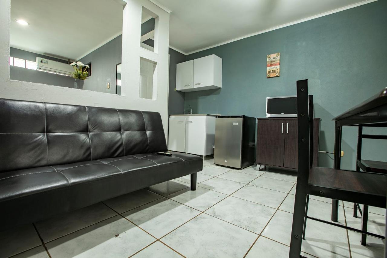 Coati Arenal Lodge La Fortuna Ngoại thất bức ảnh