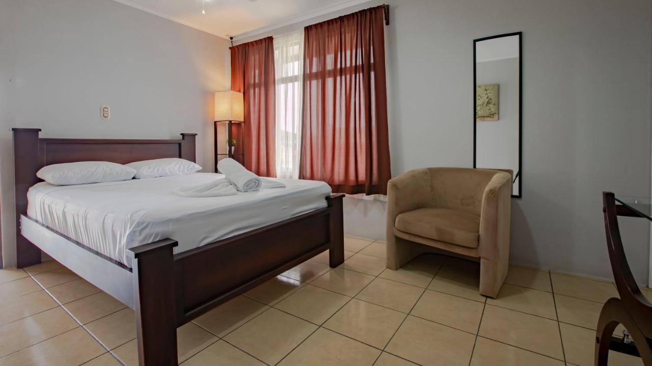 Coati Arenal Lodge La Fortuna Ngoại thất bức ảnh