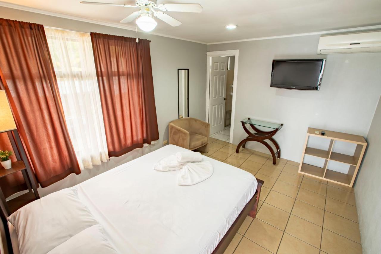 Coati Arenal Lodge La Fortuna Ngoại thất bức ảnh